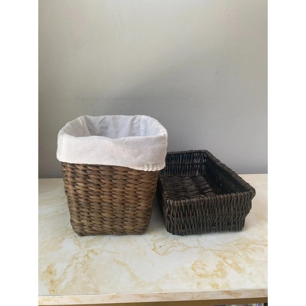 Set of 2 Vintage Cottagecore Dark Brown Wicker Basket Rattan, Linen/Cotton lined
